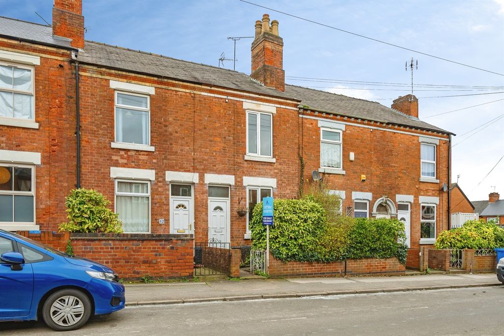 Property photo 1 of 18