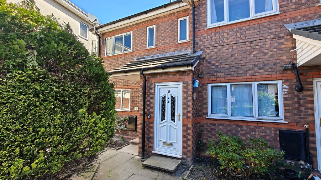 Property photo 1 of 12