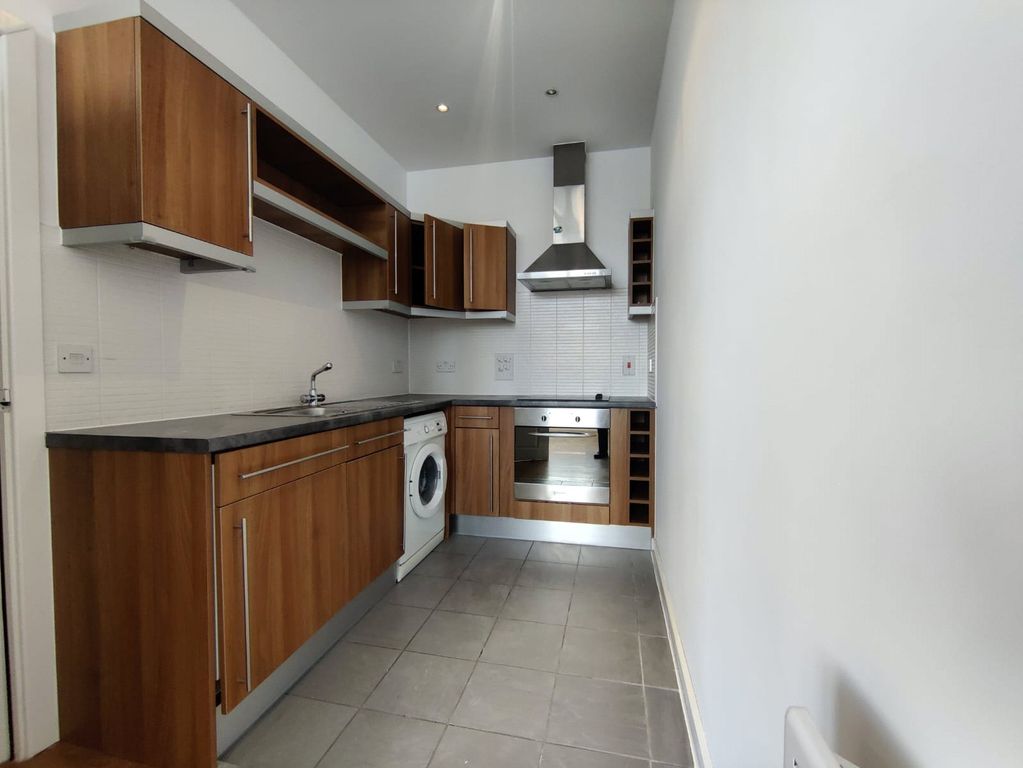 Property photo 2 of 6 Picture No. 05