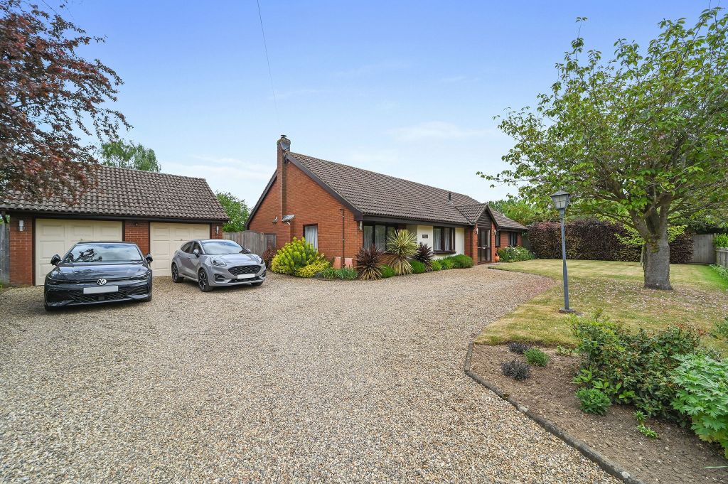 Property photo 3 of 32