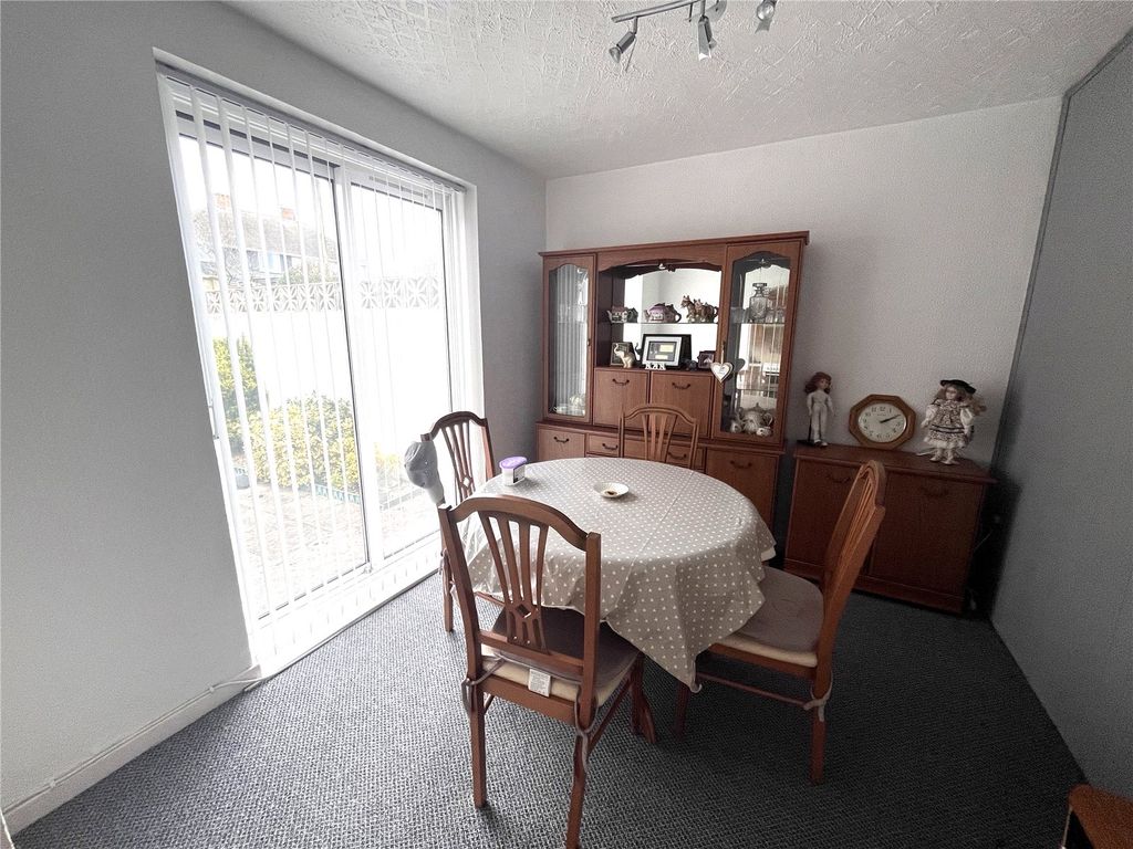 Property photo 3 of 15 Picture No. 07