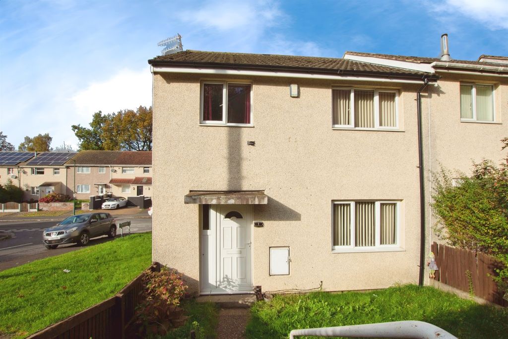 Property photo 1 of 18 Image
