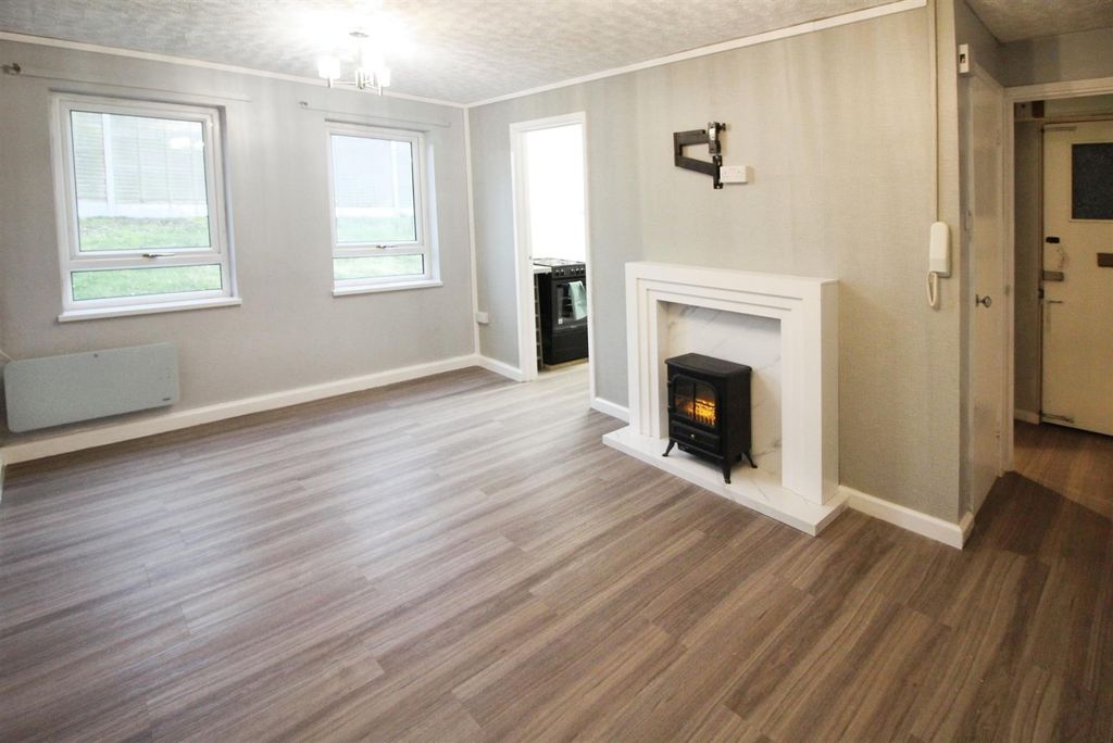 Property photo 2 of 10 Living Area