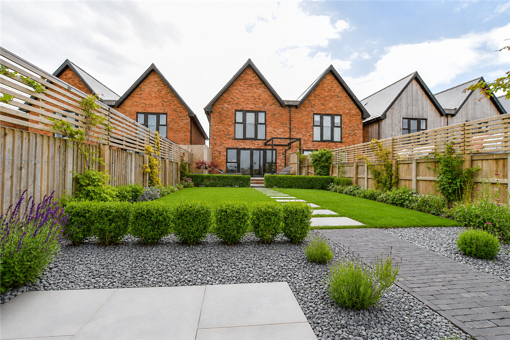 Property photo 2 of 17 Ai Rear Elevation