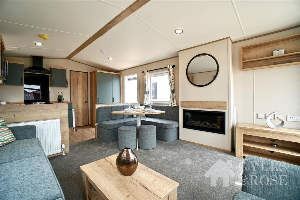 Property photo 1 of 13 Reception Room