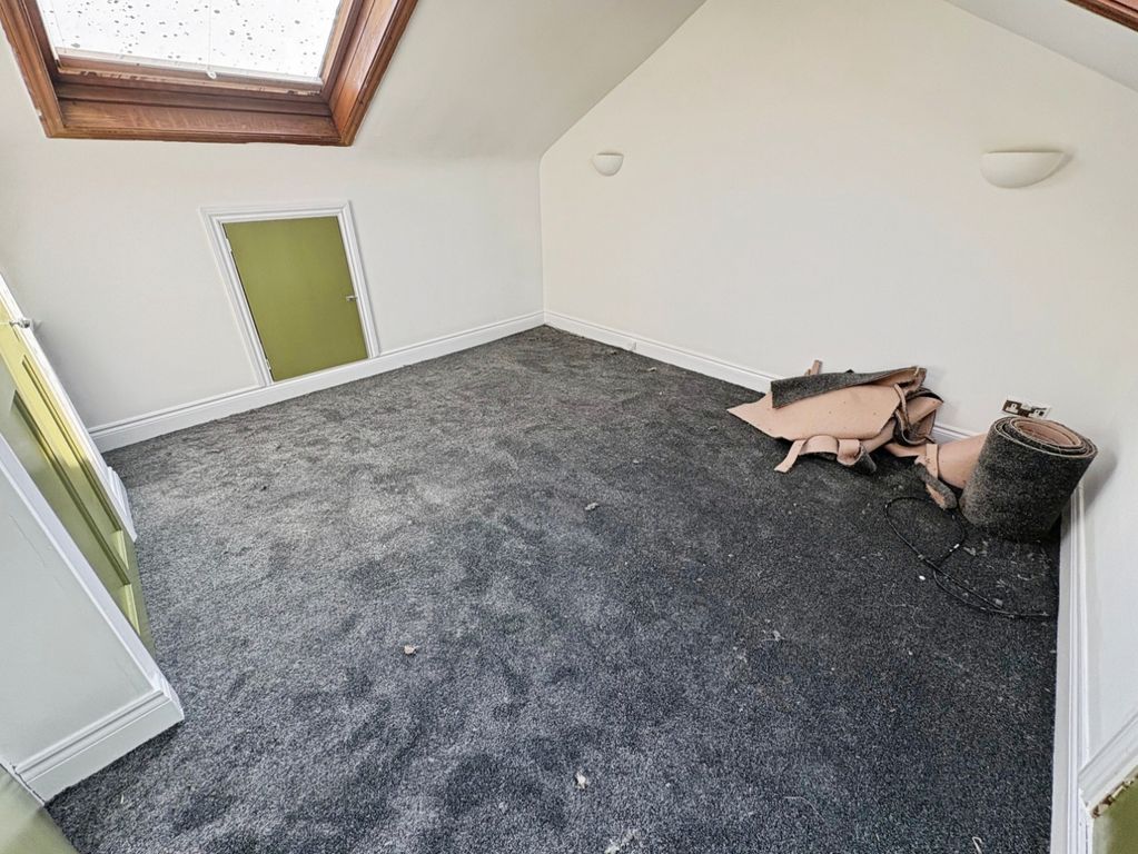 Property photo 2 of 12 Bedroom 2