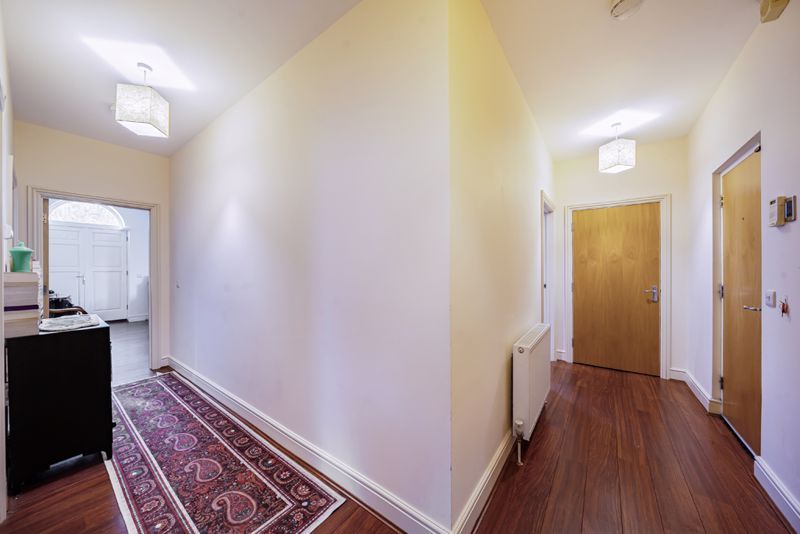 Property photo 3 of 19 Photo 3