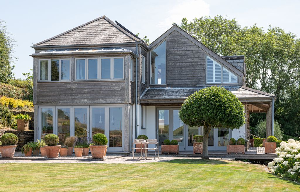 Property photo 1 of 39 Little Tremiro