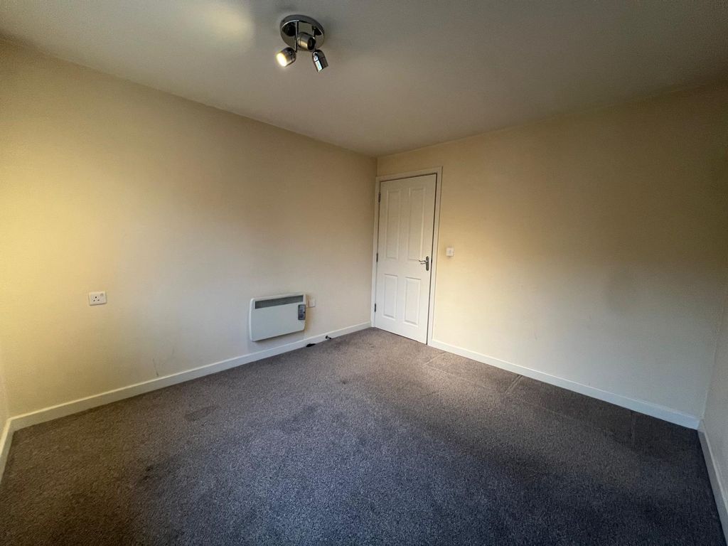 Property photo 3 of 3