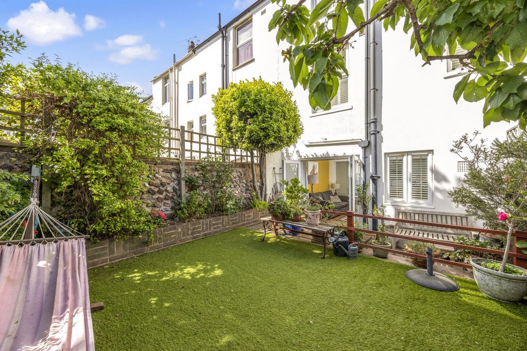 Clarendon Road, Hove BN3, 4 bed terraced house for sale, £650,000 ...