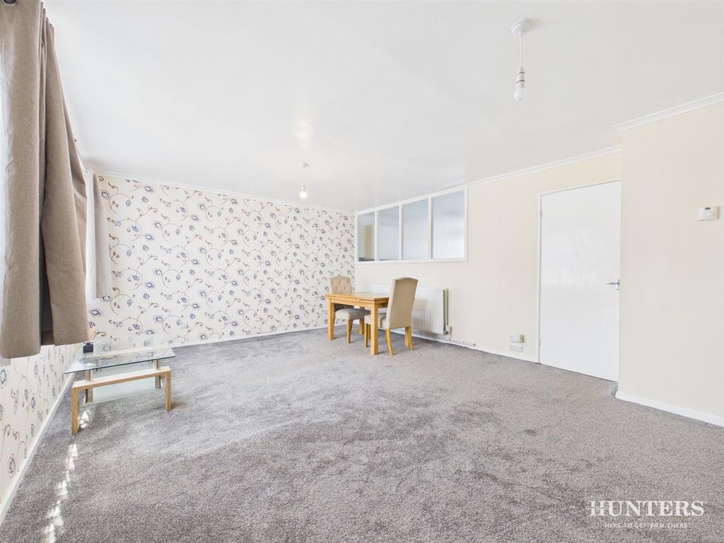 Property photo 2 of 16 Cam05287G0-Pr0217-Still001.Jpg