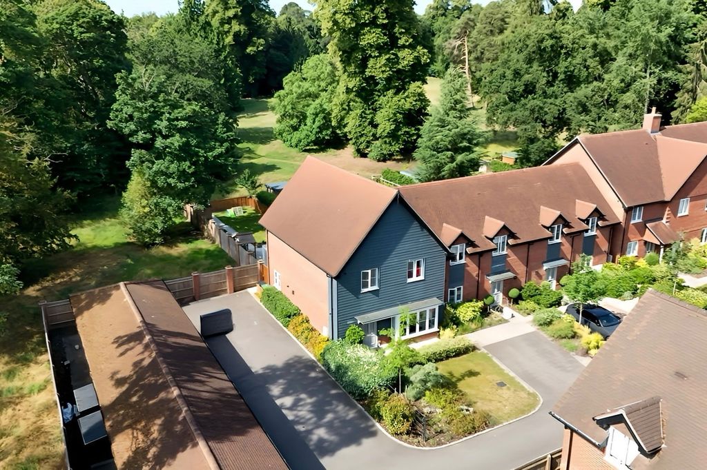 Property photo 1 of 21 Img_2644_1750408111101.Jpeg