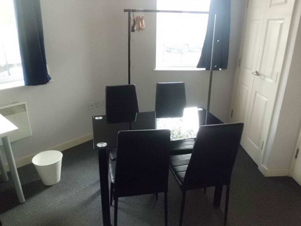 Property photo 3 of 7