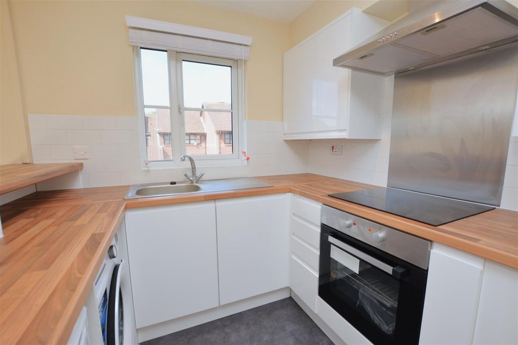 Property photo 2 of 9 Picture No. 01