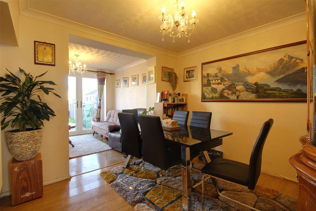 Property photo 3 of 14 Picture No. 14