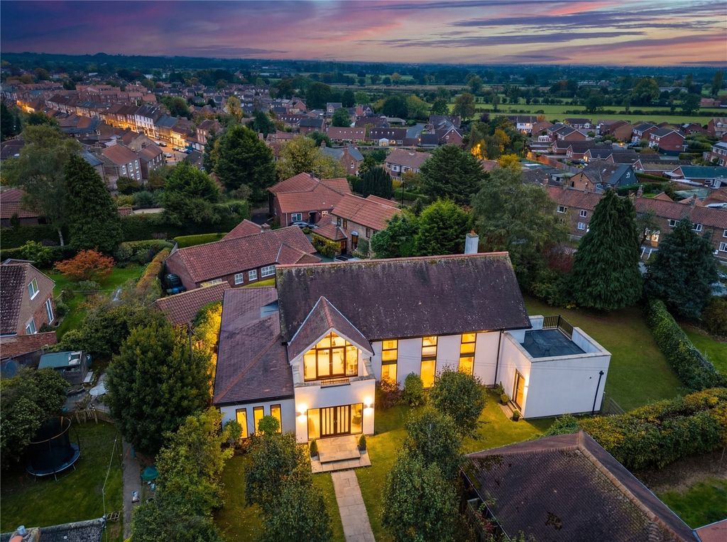 Property photo 1 of 22 Picture No. 45