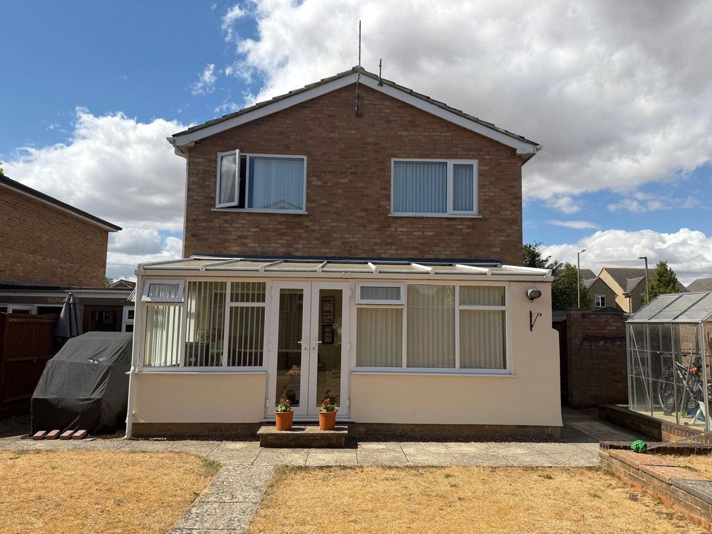 Property photo 3 of 3 Picture No. 03