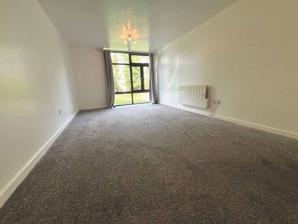 Property photo 3 of 9 Reception Room