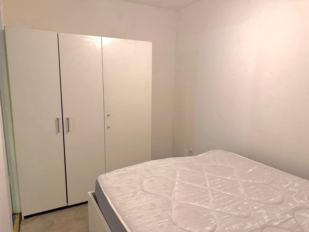 Property photo 2 of 4 0Edcb67E-08Dd-44d3-89A8-74B75A520Be7.Jpg