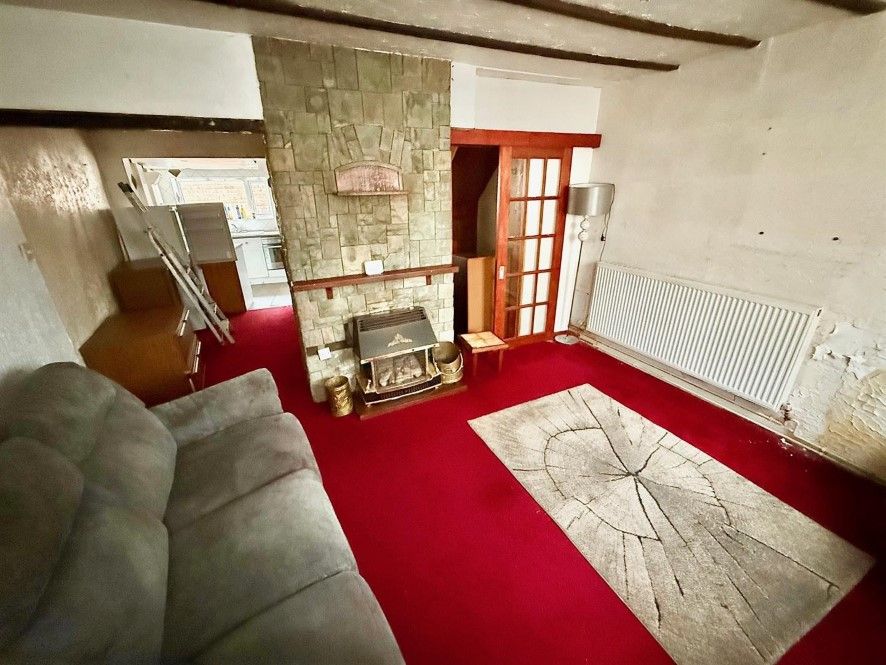 Property photo 2 of 7