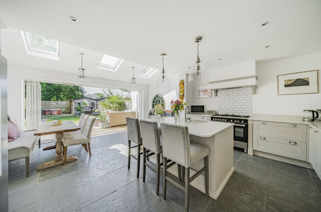 Property photo 2 of 16 1149410 (4).Jpg