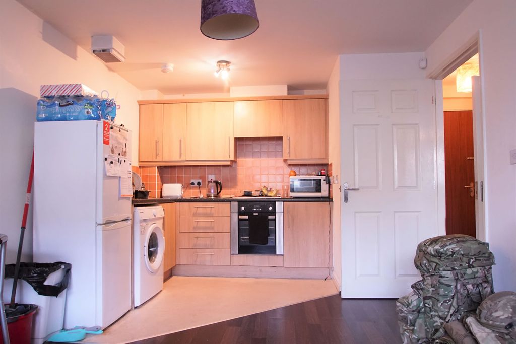 Property photo 3 of 8 Lowbridge8474Dsc01475.Jpg