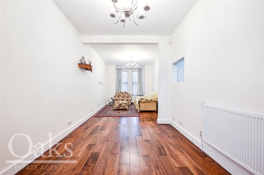 Property photo 2 of 10 Picture No. 05