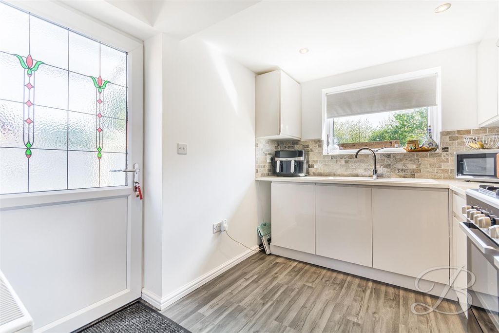 Property photo 3 of 33 Ccltd-28.Jpg