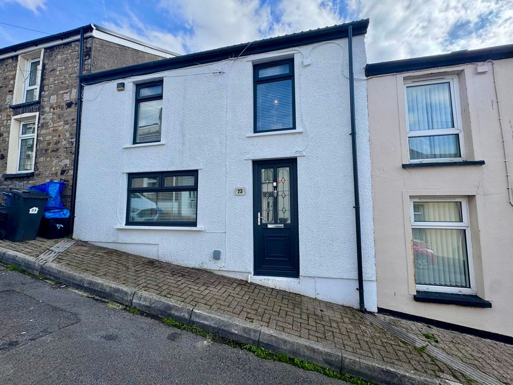 Property photo 1 of 16 79Ac91d9-F3d4-46Da-9434-F0Abb7797137.Jpeg