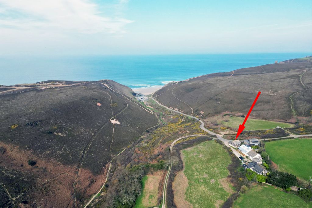 Property photo 2 of 15 Photo 2