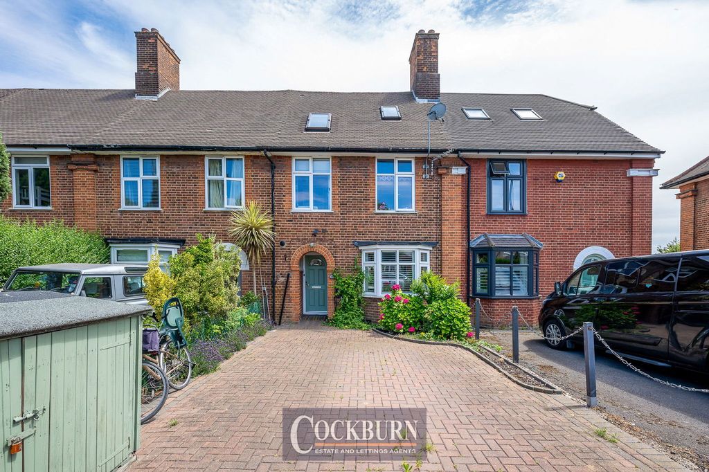 Property photo 1 of 19