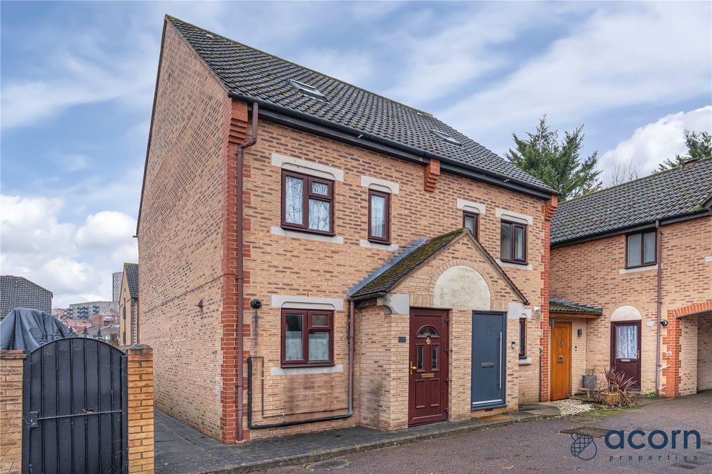 Property photo 1 of 20 Picture No. 21