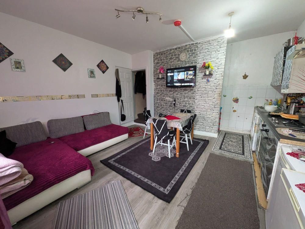 Property photo 3 of 6 3_.Jpg