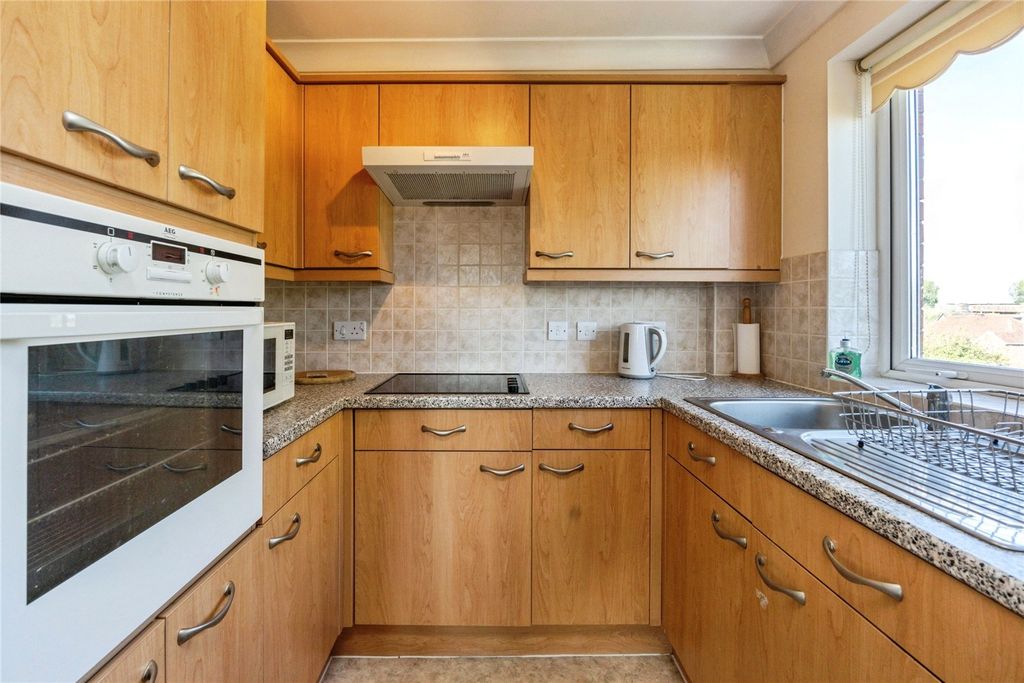 Property photo 2 of 13 Kitchen