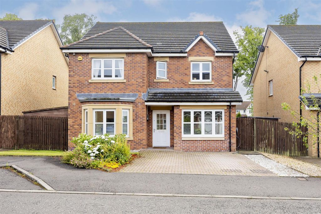 Property photo 1 of 27 37_Linnet_Drive_Woodilee_Village_001.Jpg