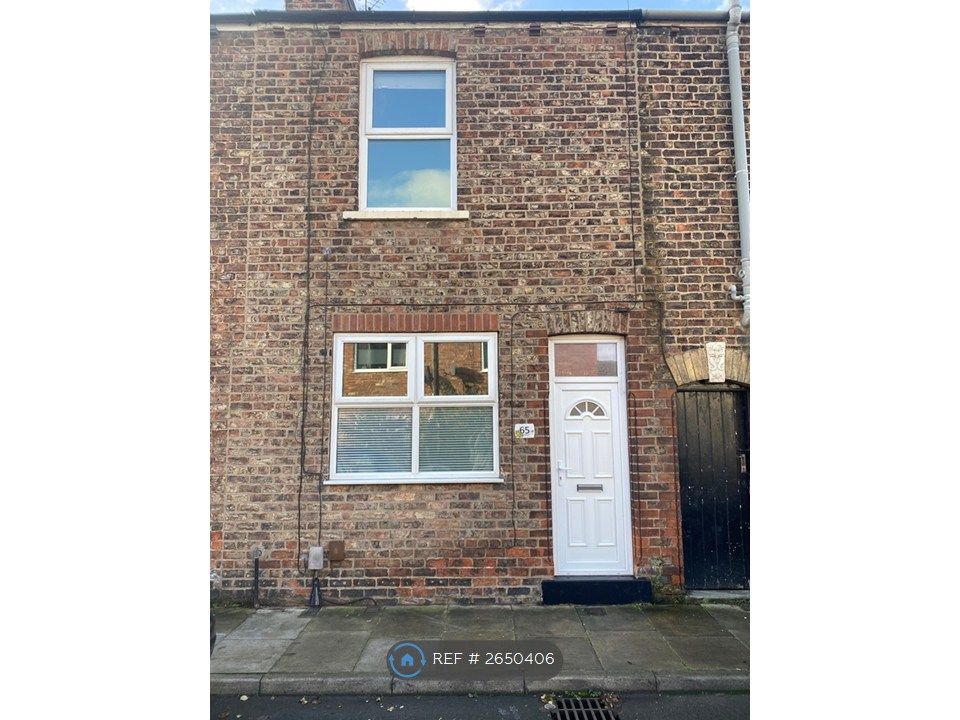 Property photo 2 of 12