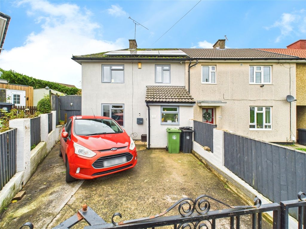 Property photo 2 of 27 Picture No. 35