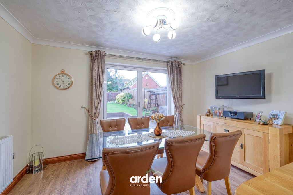 Property photo 3 of 23