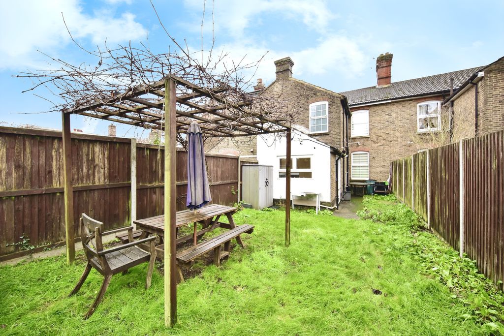 Property photo 1 of 17 Rear Garden