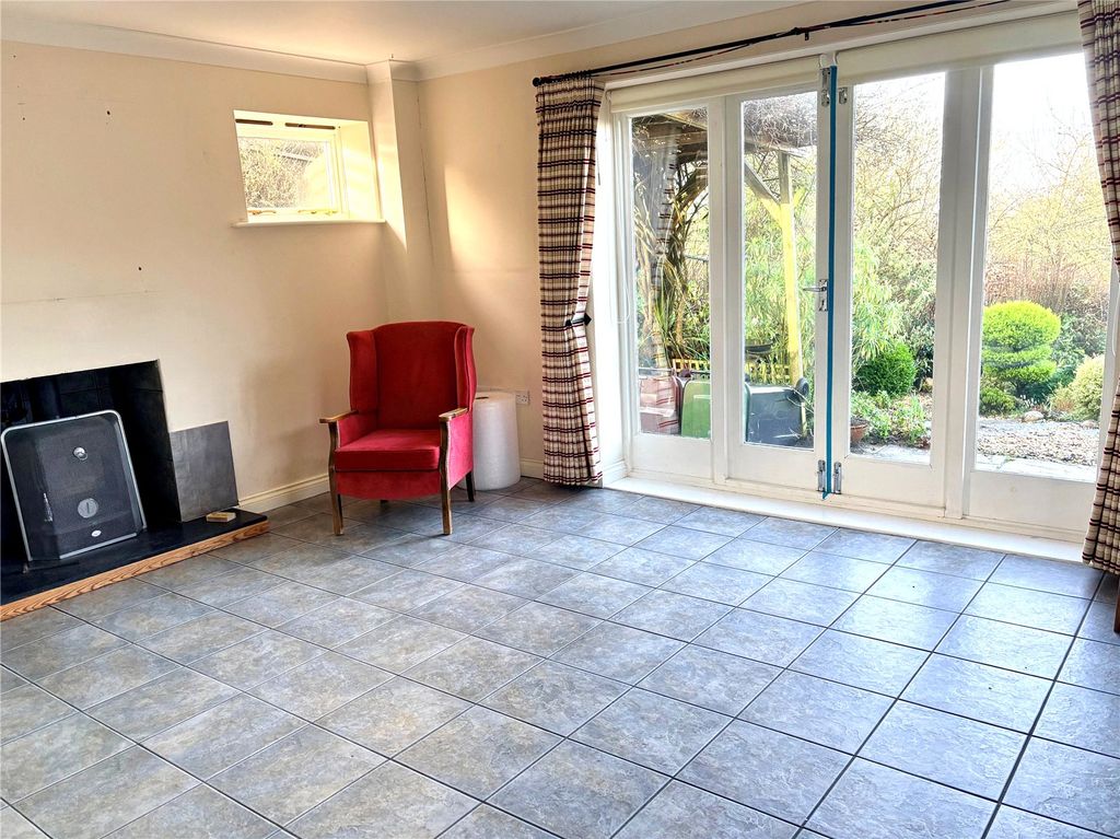 Property photo 3 of 11 Picture 3