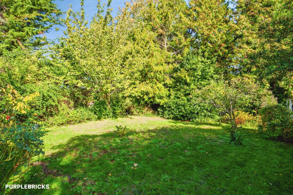 Property photo 3 of 25