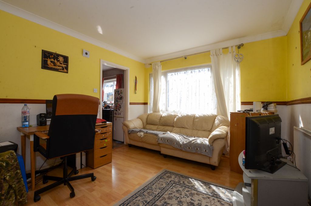 Property photo 2 of 11 Dsc_3932