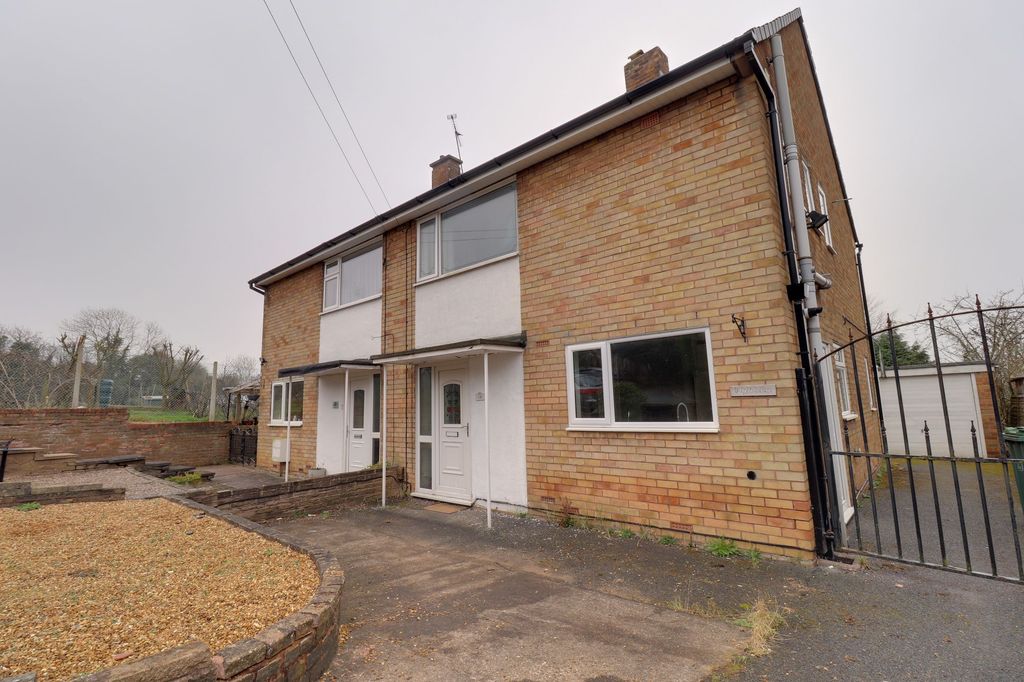 Property photo 1 of 13 External