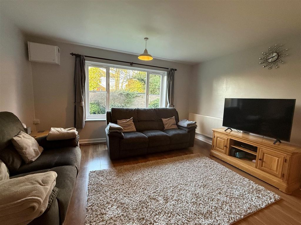 Property photo 2 of 11 3.Jpg