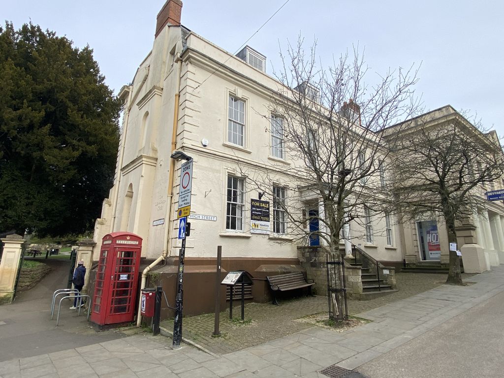 Property photo 2 of 7 Gallery