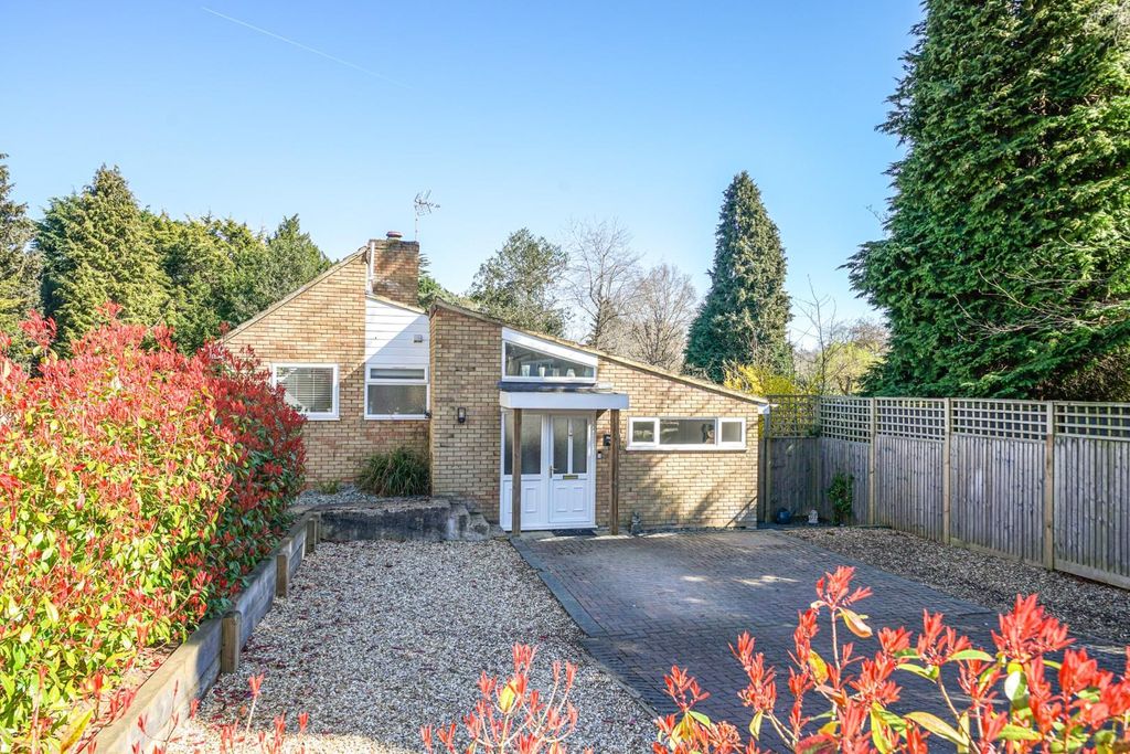 Property photo 1 of 26