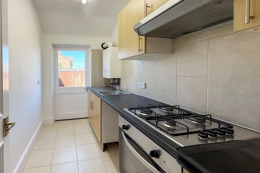 Property photo 3 of 8 Picture No. 09