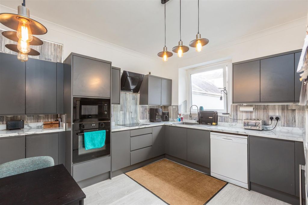 Property photo 1 of 50 Cz0A0956.Jpg