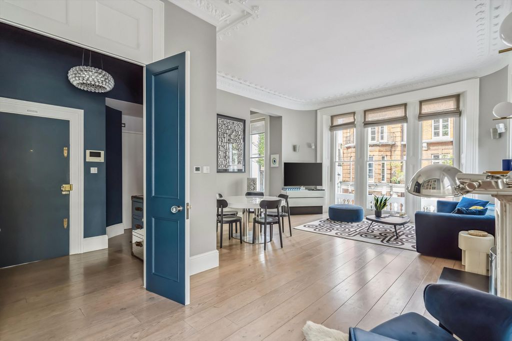 Property photo 3 of 12 Image