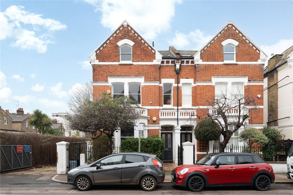 Property photo 1 of 14 Picture No. 06